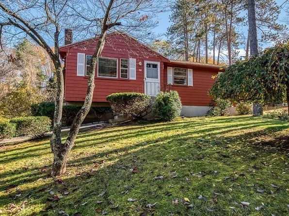 742 West St, Stoughton, MA 02072