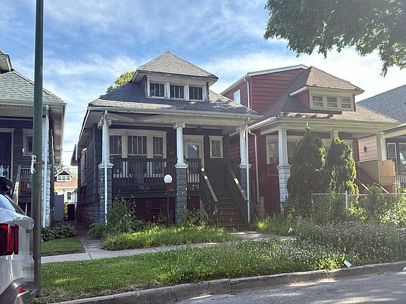 3rd image of 1509 W 73rd St