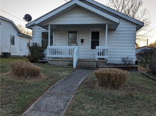 203 N Lafayette St, Newton, IL 62448