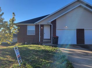 406 W Pawnee Ln #A, Clever, MO 65631