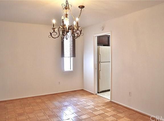 5th image of 598 W Huntington Dr Unit C