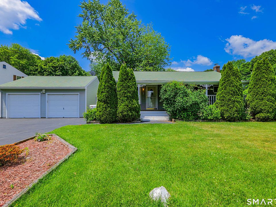 1st image of 7 Merigold Drive