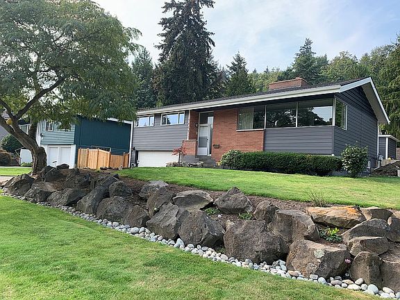 5th image of 3403 77th Ave SE