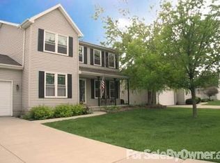 1109 Burning Tree Ln, Normal, IL 61761