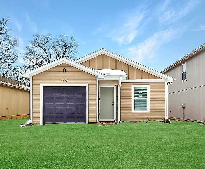 4030 Highland Ave — Photo 1