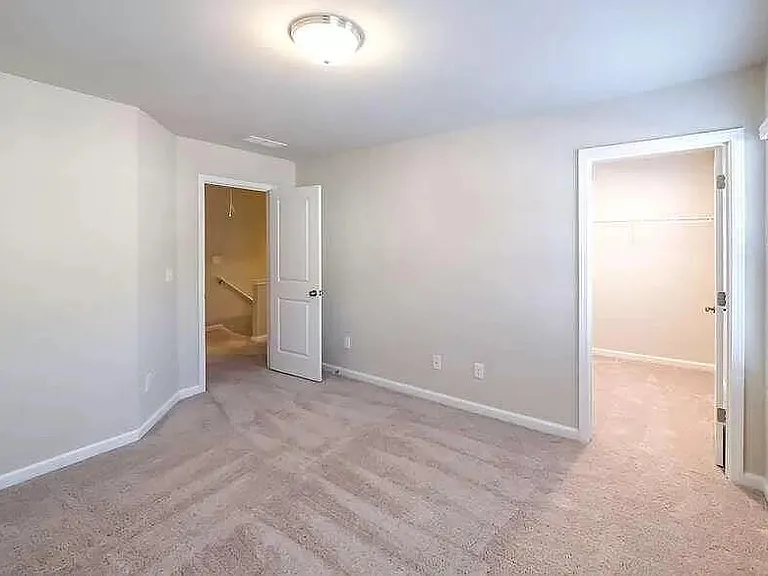 228 N Fortune Way — Photo 14
