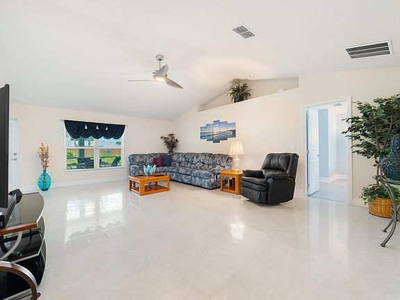 2nd image of 2601 SE Caladium Avenue