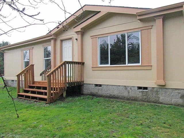 1st image of 360 SW Double Eagle Dr