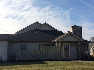 7829 Harrisburg Ln, Fort Wayne, IN 46835