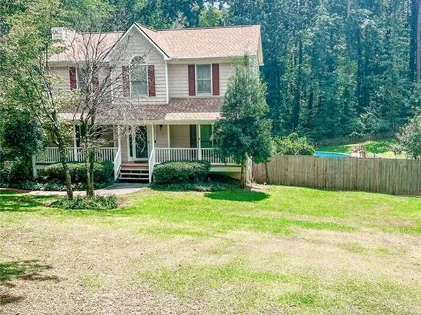 6340 Emerald Trl SE, Acworth, GA 30102