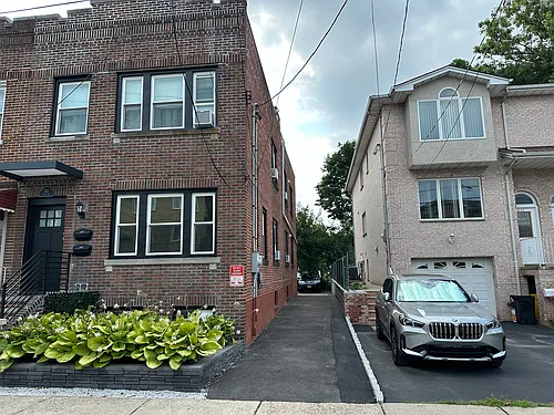 312 Roff Ave #1 Photo 1