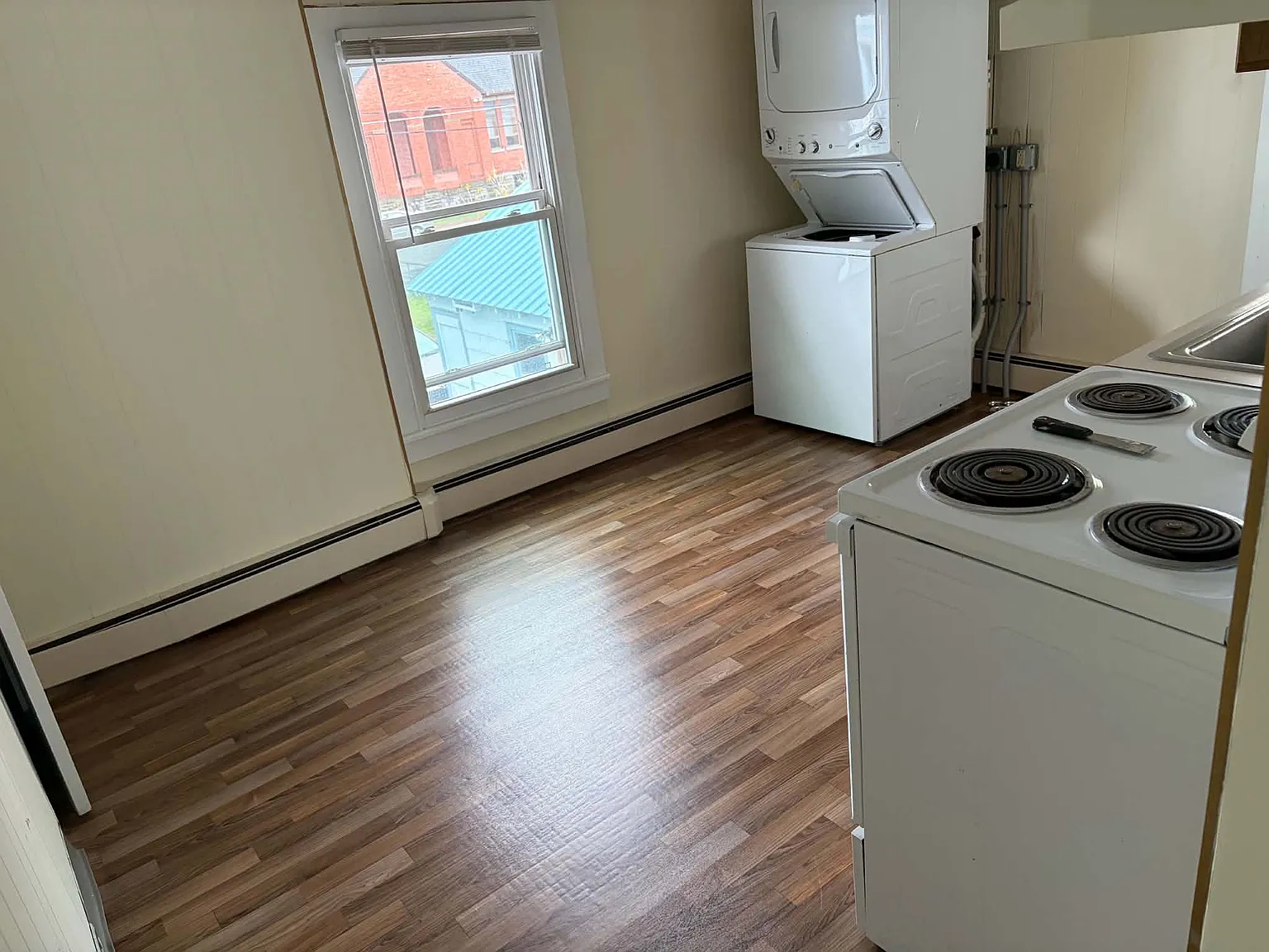 2 bed, $1,375 — Photo 2