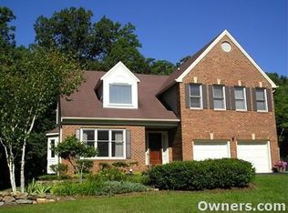 5936 Pocol Dr, Clifton, VA 20124