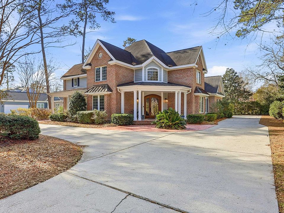 1st image of 16 Golden Bear Dr.