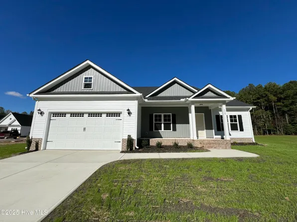 116 Sagewood Drive, Dudley, NC 28333