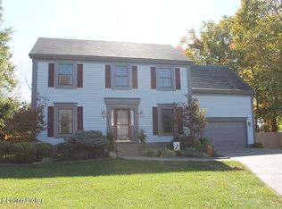7904 Deronia Ave, Lyndon, KY 40222