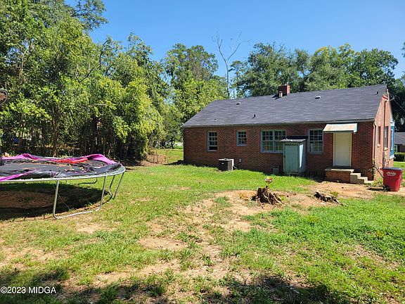 4th image of 1972 Mallory Dr