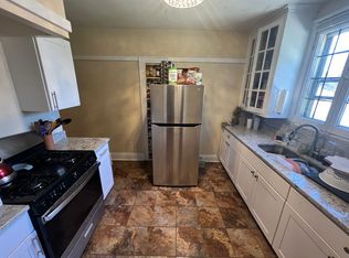 5104 W Wisconsin Ave APT 3, Milwaukee, WI