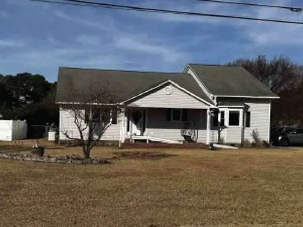 613 Fox Chase Ln, Winterville, NC 28590