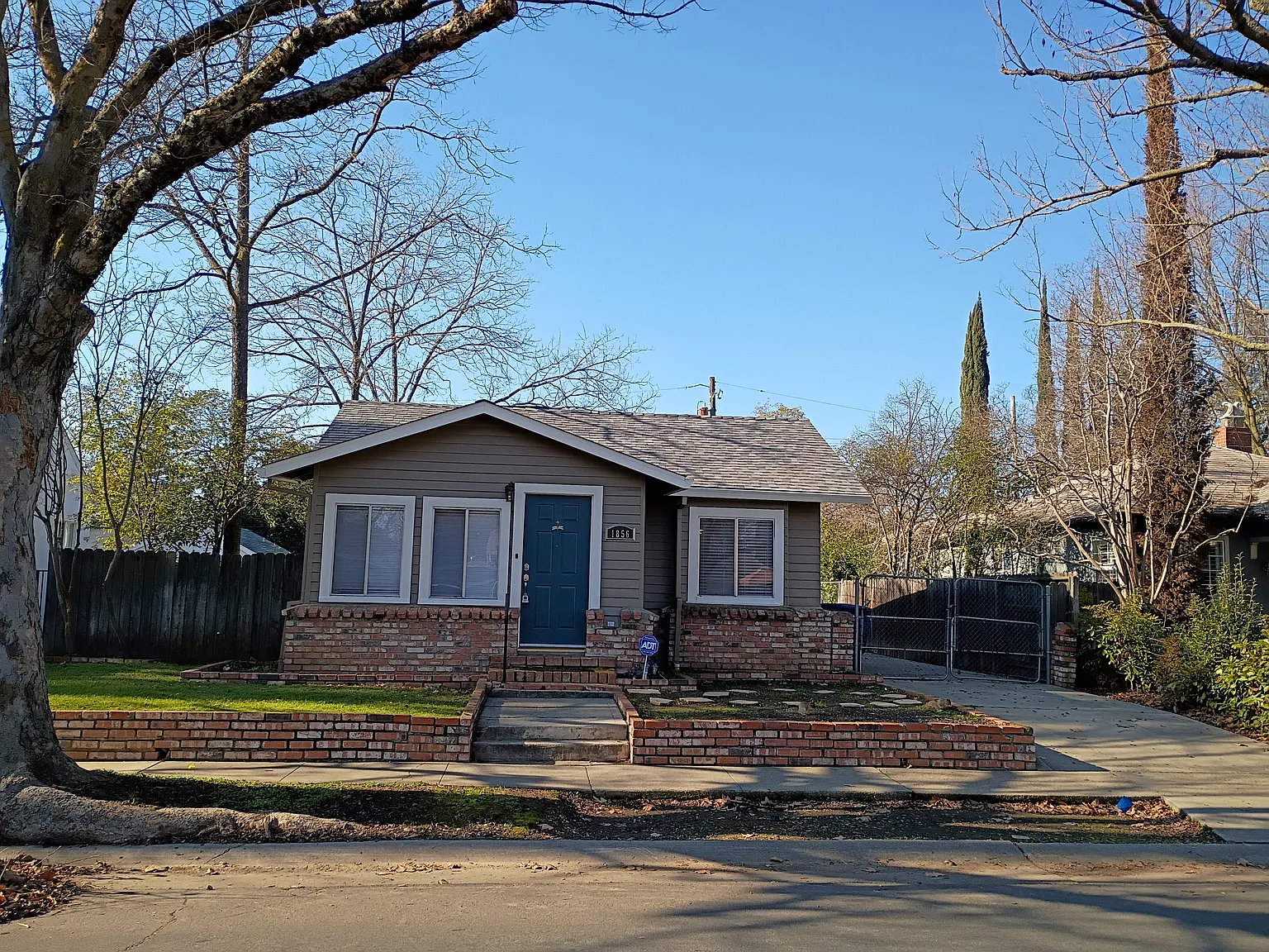 1856 51st St photo 1