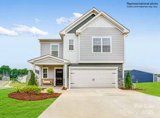 11027 Daisy Ct, Charlotte, NC 28262