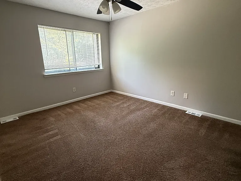 904 Pine Oak Trl — Photo 28
