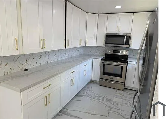 3 bed, 1650 sqft, $3,500 — Photo 3