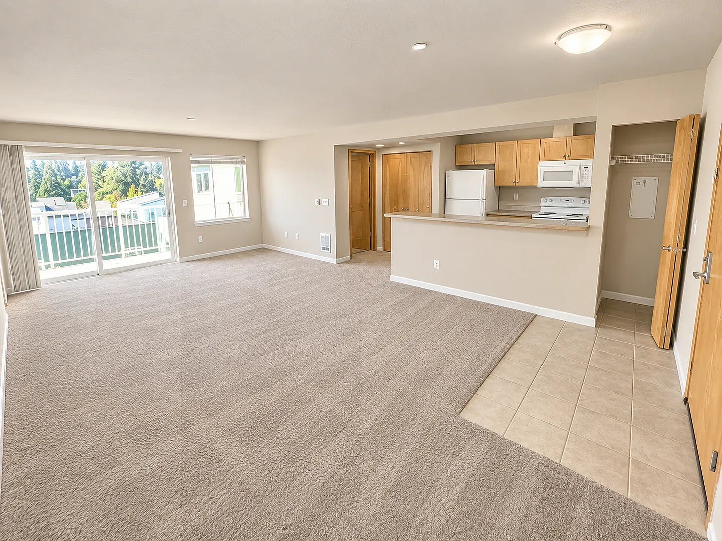 The Villa Flora Apartments — Photo 2