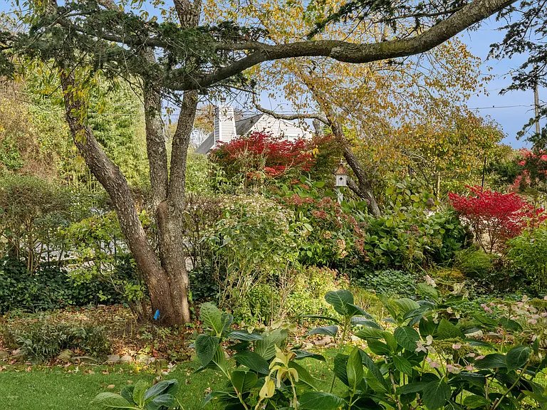 22 Flagg Ave — Photo 29