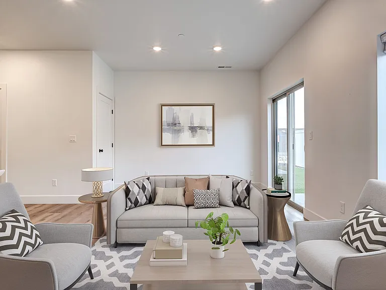 Vintage Park Townhomes — Photo 39