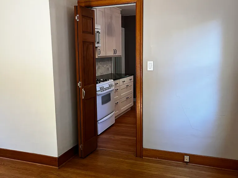 25 N Stafford St — Photo 18