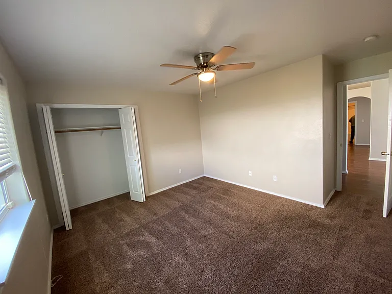 1032 NE Trailridge Ct — Photo 15