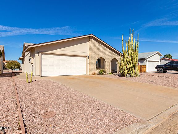 3rd image of 7952 E Frito Dr