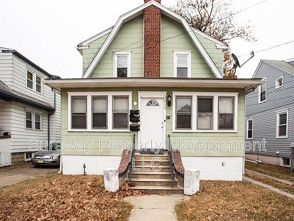 3rd image of 2410-12 46th St #B