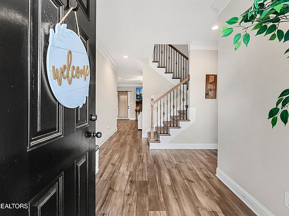 5th image of 7423 Emory Orchard Ln