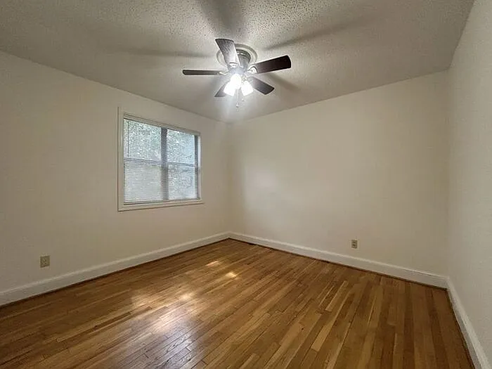 271 Myron Cir #271 — Photo 7