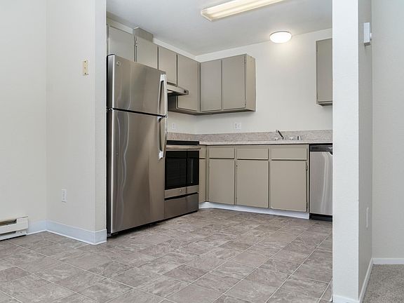 2nd image of 5810 N 33rd St #612