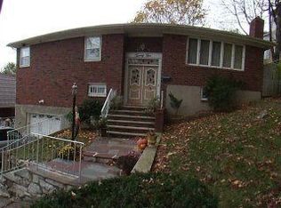 25 Putnam Pl, Staten Island, NY 10301