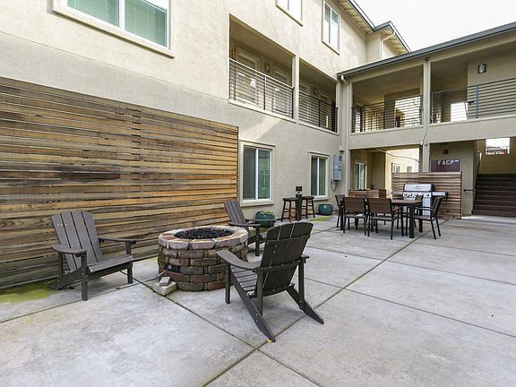 2nd image of 5497 Carlson Dr #201