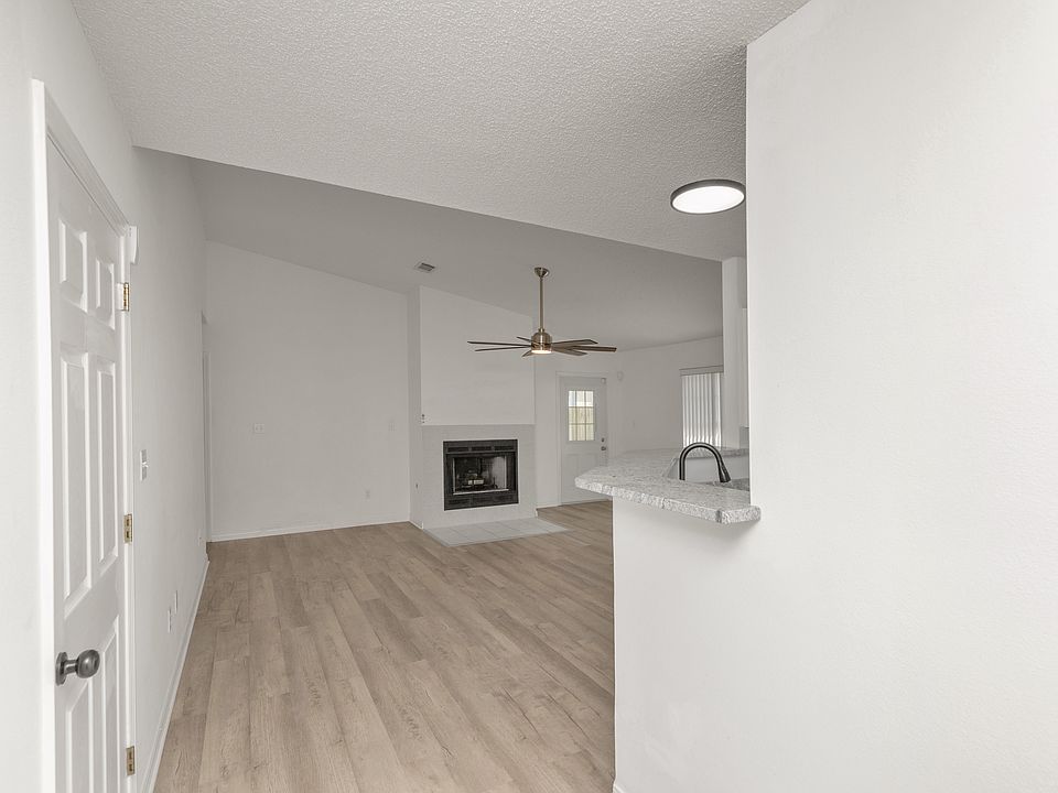 1st image of 508 Rush Park Cir