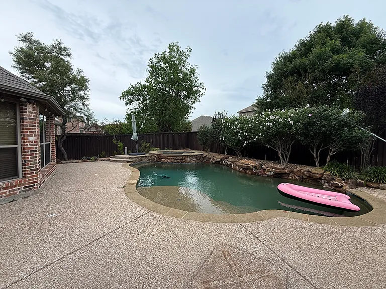 518 Creekside Dr — Photo 34