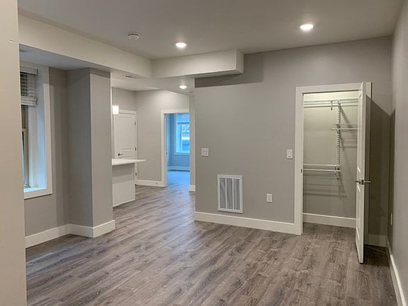 4th image of 1825 Vernon St NW Unit 28