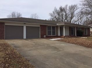 1402 Franklin Rd, Pittsburg, KS 66762