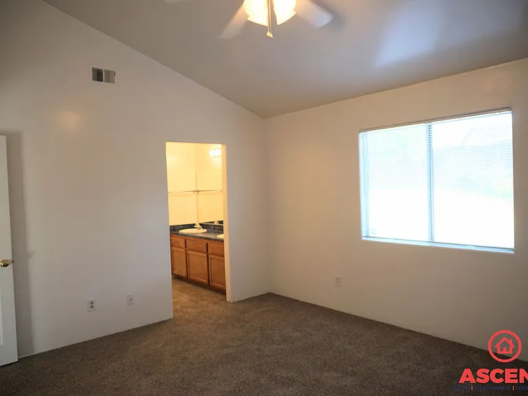 5216 Coxwold Abbey Ct — Photo 8
