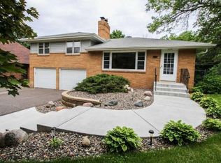 1344 Hillcrest Dr NE, Fridley, MN 55432