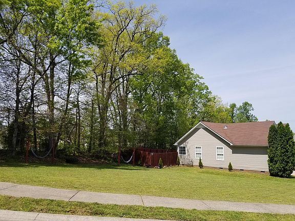 5th image of 945 Cobbler Dr