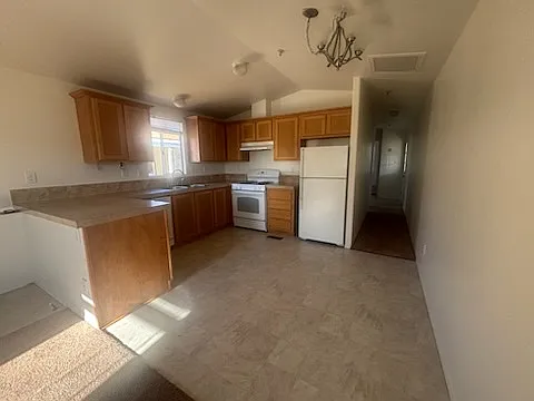 4388 Central Ave #30 — Photo 10