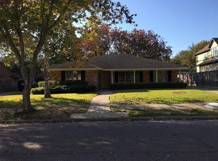 8810 Sager Dr, Houston, TX 77096