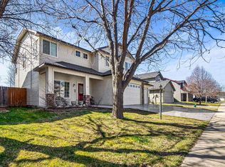2295 W Apgar Creek Dr, Meridian, ID 83642