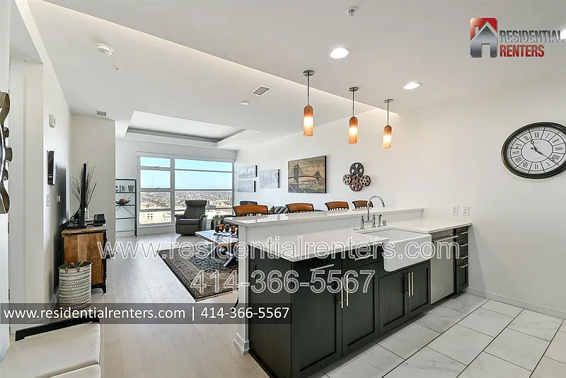 1 bed, 1.0 bath, 870 sqft, $1,950 — Photo 4